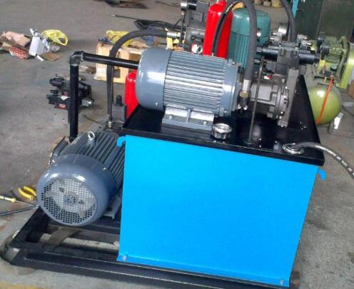 <a href=http://www.ruanwenclub.com/news_article?news_id=108>液壓設(shè)備</a>