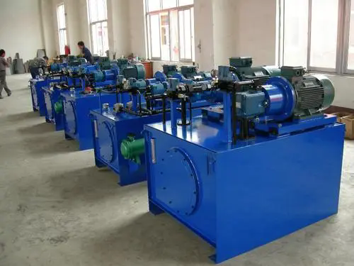 <a href=http://www.ruanwenclub.com/news_article?news_id=153>液壓設(shè)備</a>